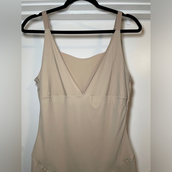 Maidenform Shaping Bodysuit 00874 2XL Ultra Firm Control Beige - Picture 11 of 14